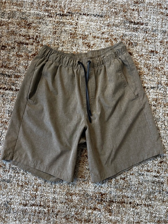 Eddie Bauer Other - Eddie Bauer Tan Drawstring Hybrid Shorts